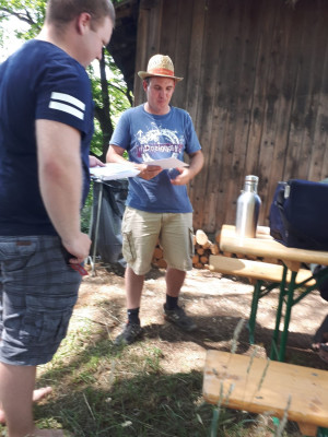 992e7198 c890 4efc 9fd6 043b5189c705